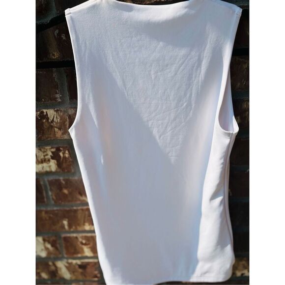 Express white sleeveless tops size small, new without tag, no flaws and in excel - Picture 5 of 8